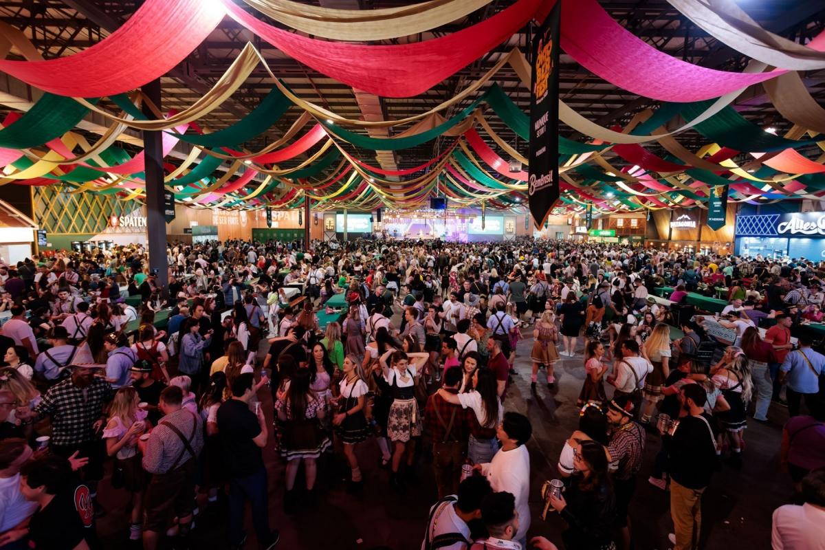 Oktoberfest Blumenau 2024 inicia venda de ingressos antecipados